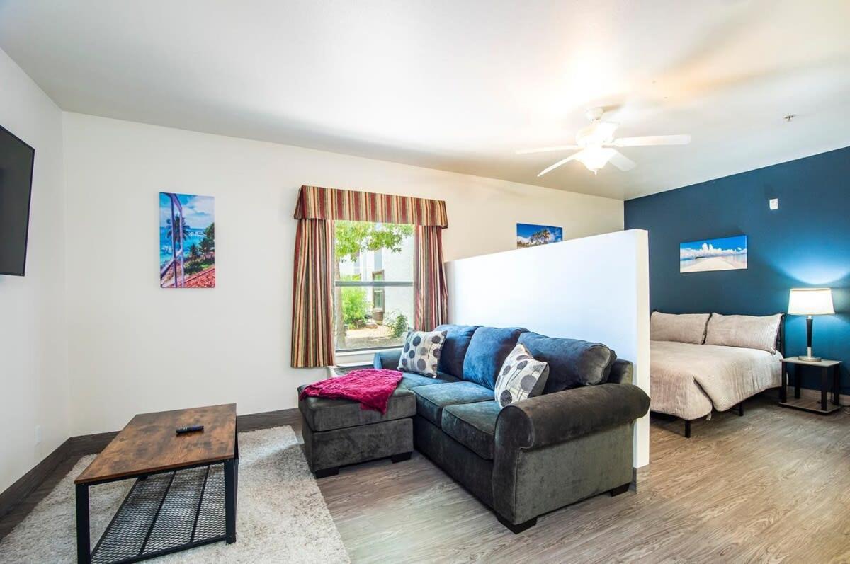 Vistas 116 - Modern Luxury Amenities Sleeps 6 Villa Sierra Vista Exterior photo